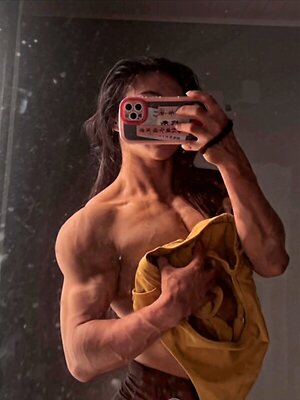 Zēng Yáo Nude Leaked Photo #5