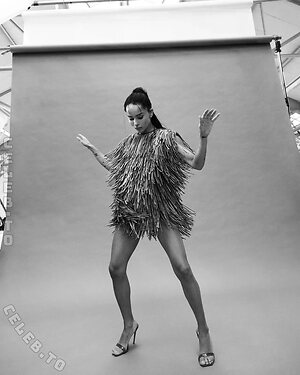 Zoë Kravitz photo