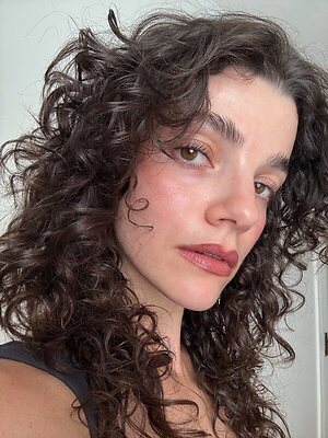 Zoë Steiner