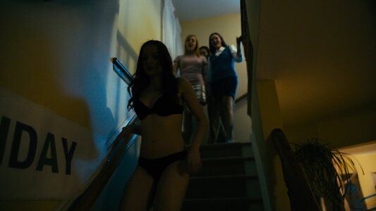 Zoe Cleland leaked photo #17