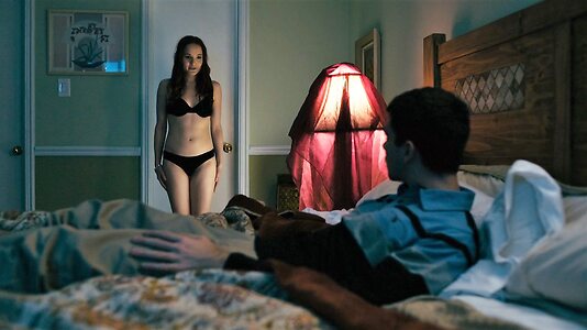 Zoe Cleland leaked photo #24