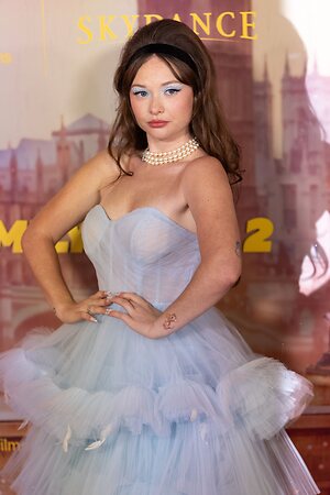 Zoe Colletti leaked photo #19
