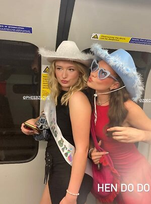 Zoe Colletti leaked photo #55