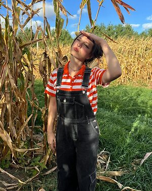 Zoe Colletti leaked photo #62