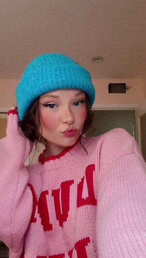 Zoe Colletti leaked photo #83