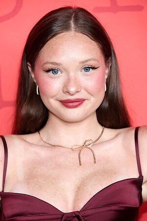 Zoe Colletti leaked photo #106