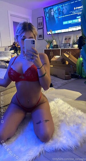 Zoe Consagra Nude Leaked Photo #45