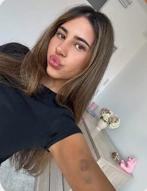 Zoe D. leaked photo #47