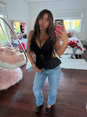Zoe D. leaked photo #60