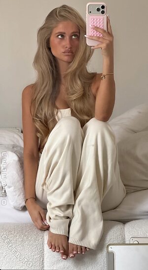 Zoe Kaeppele Nude Leaked Photo #39