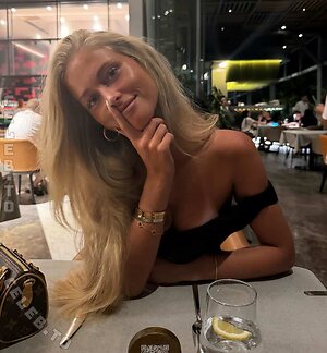 Zoe Kaeppele photo