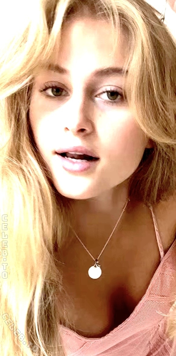 Zoe Kaeppele photo