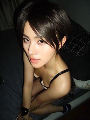 Zoe Levana leaked photo #38