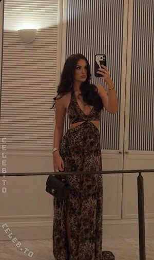 Zoe Liss Nude Leaked Photo #2