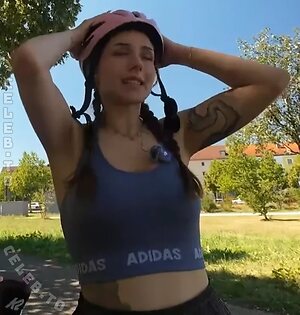 Zoe Matthea leaked photo #30