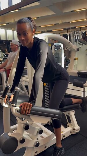 Zoe Saldana leaked photo #119