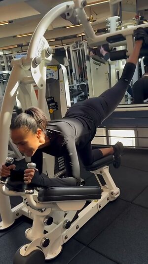 Zoe Saldana leaked photo #131