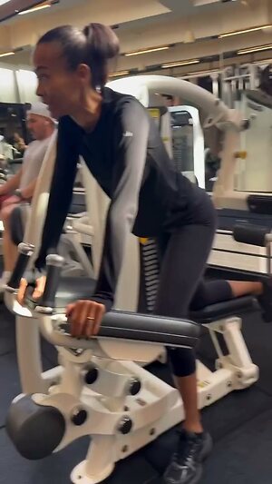 Zoe Saldana leaked photo #133