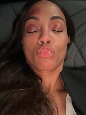 Zoe Saldana leaked photo #147