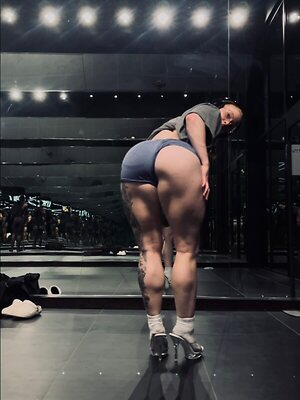 Zoe Tierney leaked photo #41