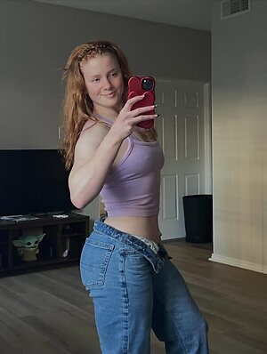 Zoe Tierney leaked photo #43