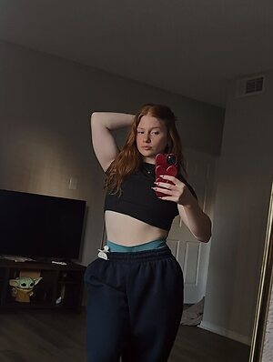Zoe Tierney leaked photo #51