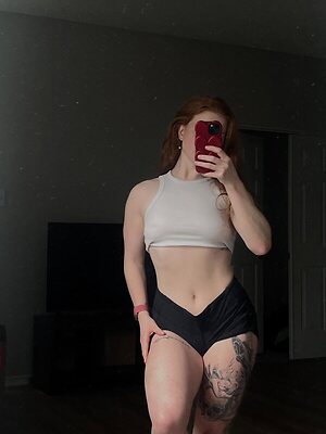 Zoe Tierney leaked photo #53