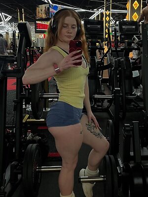 Zoe Tierney leaked photo #61