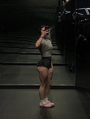 Zoe Tierney leaked photo #75