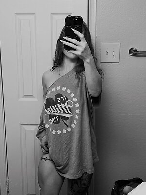 Zoe Tierney leaked photo #83