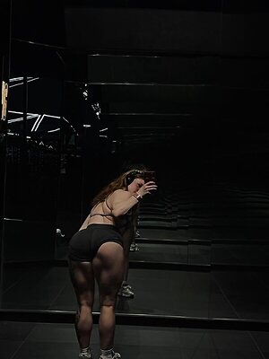 Zoe Tierney leaked photo #118