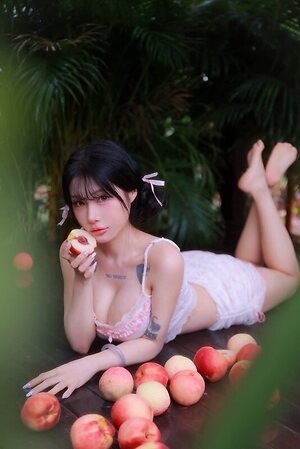 Zoe