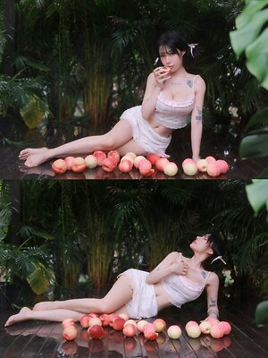 Zoe leaked photo #17