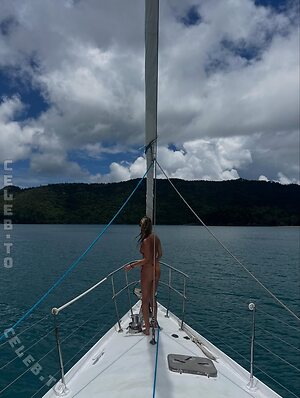 zoejoana Nude Leaked Photo #3