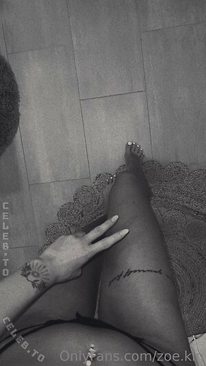 Zoe.kln Nude Leaked Photo #79