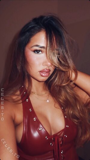 Zoesalg Nude Leaked Photo #59