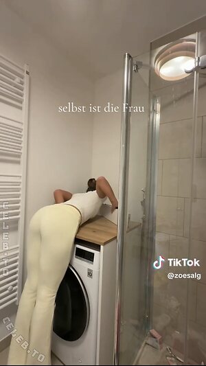 Zoesalg Nude Leaked Photo #73