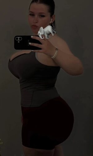 Zoey F Nude Leaked Photo #6