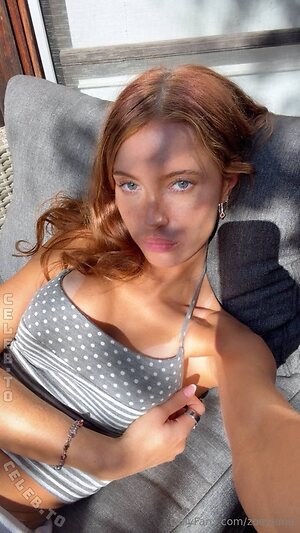 Zoey Luna photo