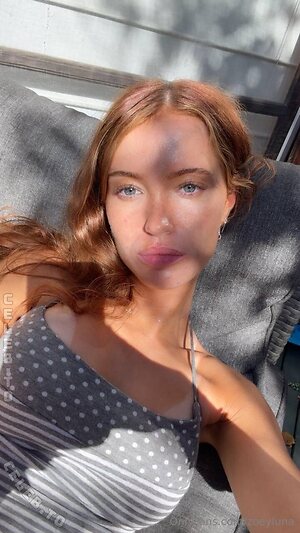 Zoey Luna photo