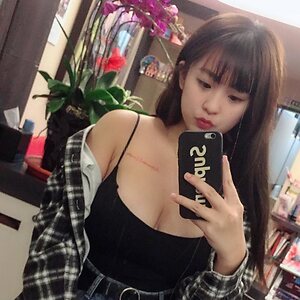zoeytaiii leaked photo #12