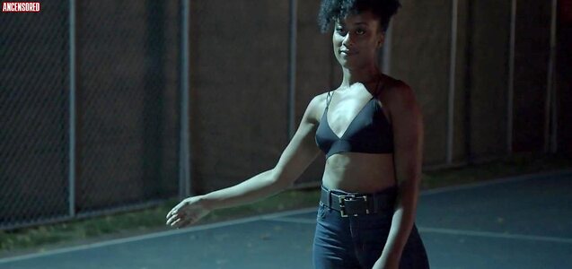 Zuri Adele Nude Leaked Photo #4