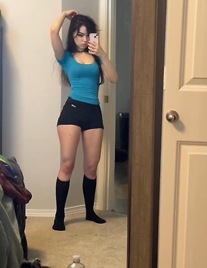 Zyla Vale leaked photo #8